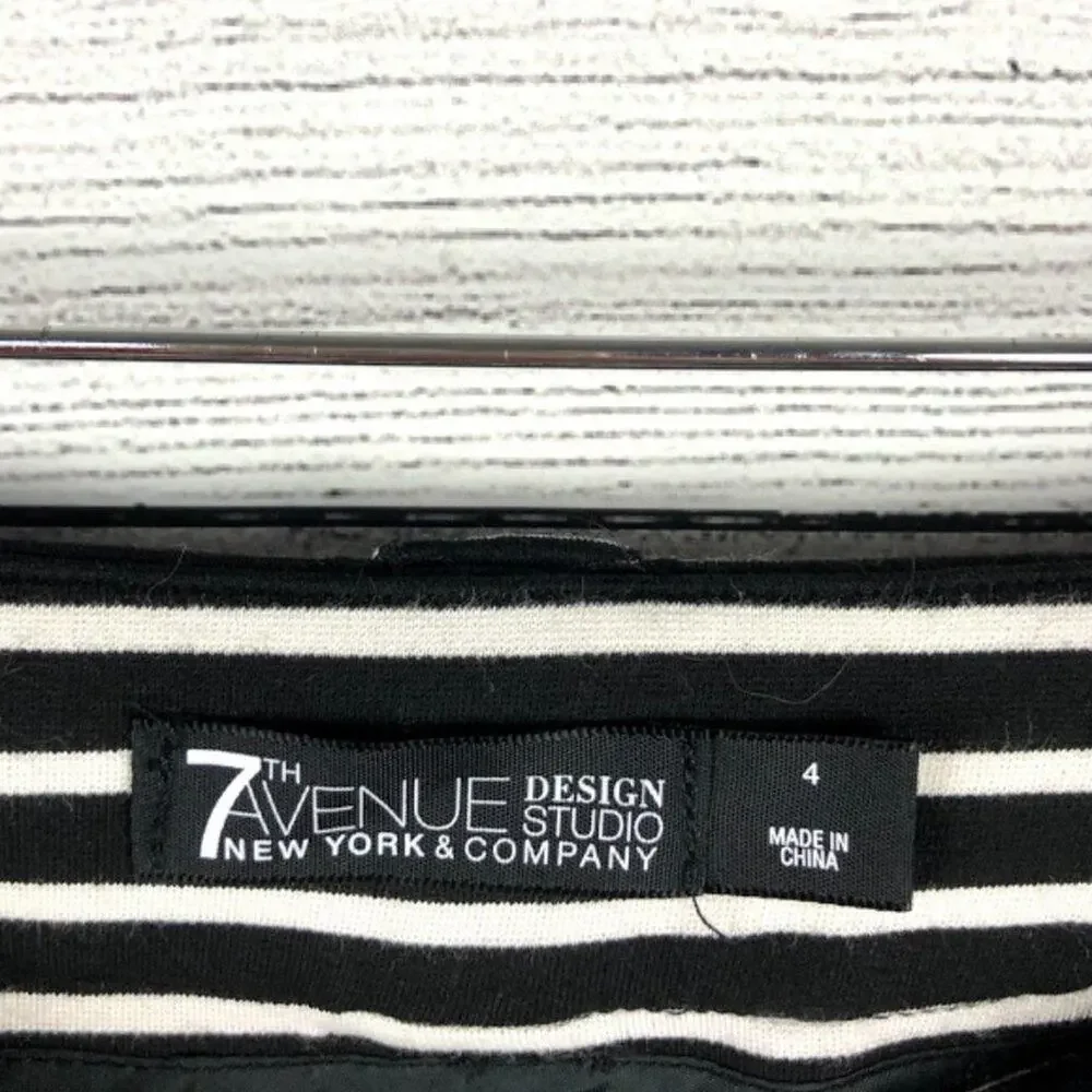 New York & Co Stretch Knit Striped Wide Leg Pant 4 - Picture 9 of 12